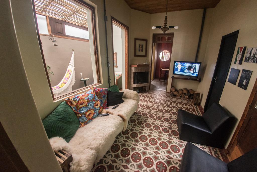 Frida Casa Hostel Pelotas Eksteriør billede