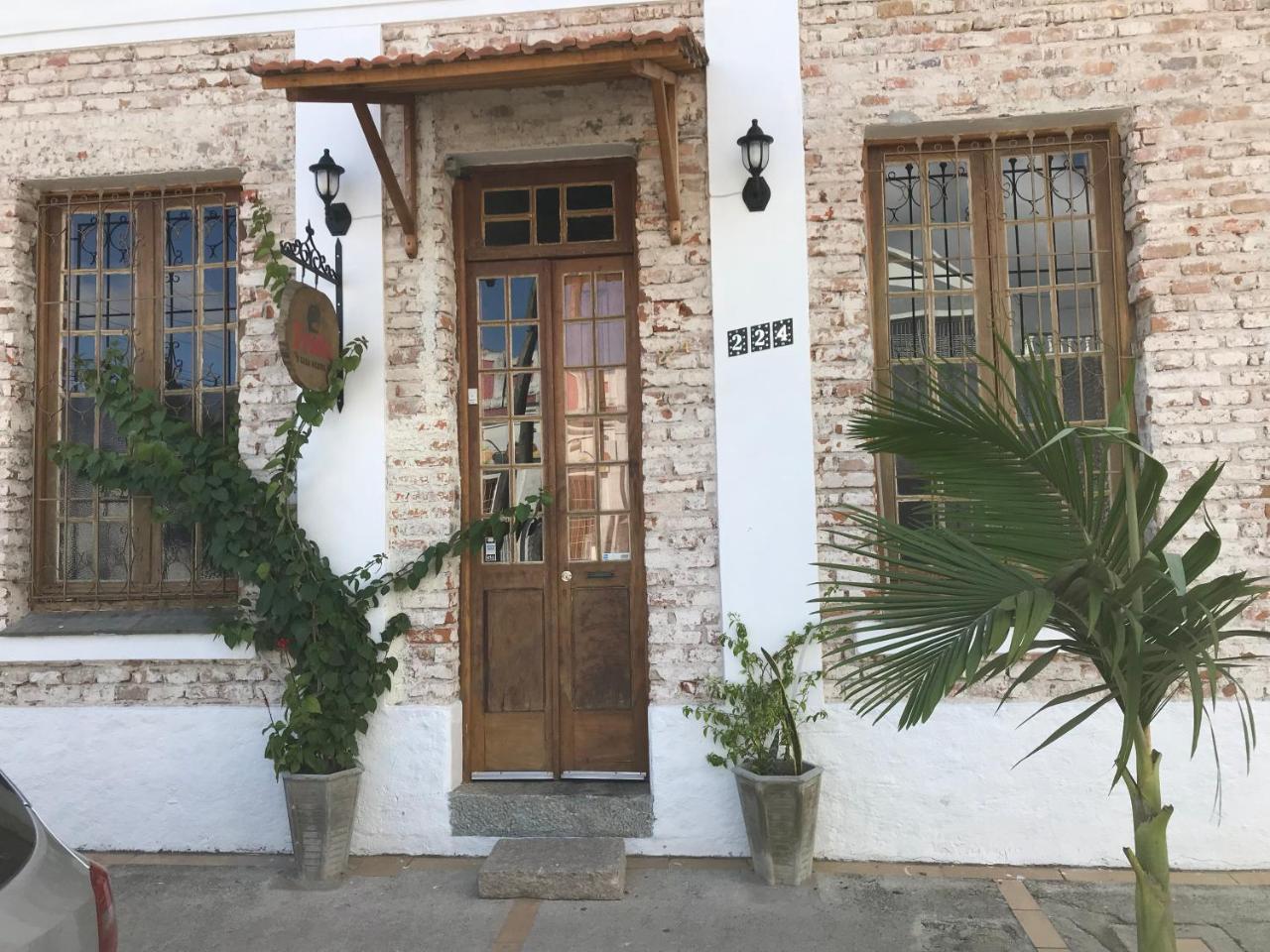 Frida Casa Hostel Pelotas Eksteriør billede